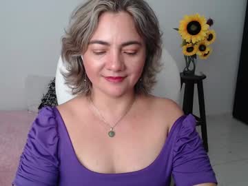 Rebeca_milf • sexylatina45y • in a corner of your heart • public