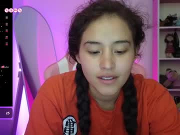 Hairy cam model Red_barbiedoll, 21 yrs live now