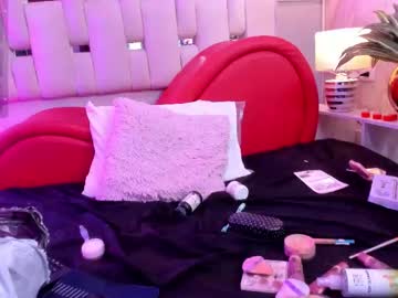 Reginamills__ big cock cam stud 18 yrs streaming live