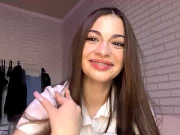 Rhiannonmuccigrosso, 18 years old, Goal:Unbutton the bra and Dance with naked back<: My name is Anna #new , new experience to me, hope it turns out well :3  #skinny #young #18 #shy [225 tokens remaining], webcam photo