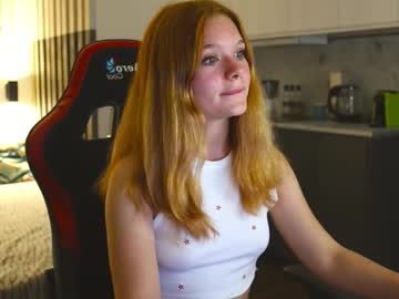 Rice_hot, 19 years old, handbra [89 tokens left] first day here))) #new #young #18 #cute #teen, webcam photo