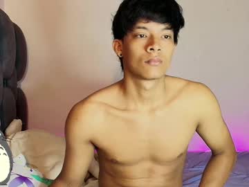 Live gay cam model Rick_boy2 streaming now in HD