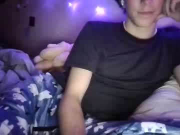 Live twink cam Riverskittie, age 21 yrs nude and streaming