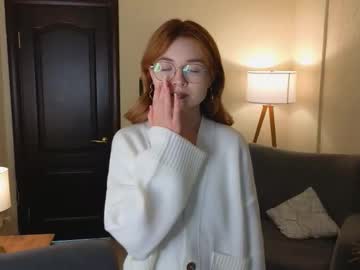 Robert_richardss, 18 years old, GOAL: air kiss + smile [4 tokens remaining] Welcome to my room! #skinny #redhead #smalltits #18 #new, webcam photo