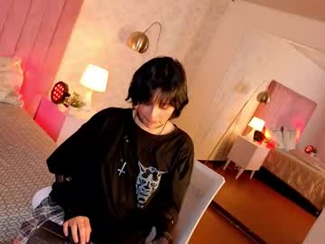 Robinbennett, 18 years old, Lovense Lush on - Interactive Toy that vibrates with your Tips #lovense #new #bdsm #bigass #latina, webcam photo