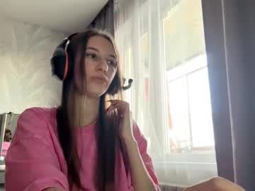 Ronaldbetts, 18 years old, Goal: bite my finger  :3  Hello ^^ I'm #new here and this is my first day o.O I'm little #shy and #18 let's hang out together #teen #cute [18 tokens remaining], webcam photo