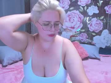 Roni_storm, 19 years old, GOAL: remove the skirt [66 tokens remaining] welcome to a big boobies world, Give me an orgasm #curvy #bbw #young #bigboobs #new, webcam photo