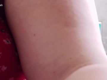 Feet Cams Live model Rosaliefetish, age 25 streaming Foot Fetish VR