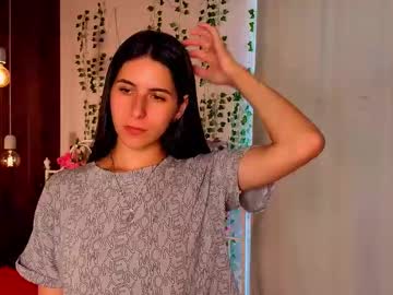 Roseannabetacourt, 18 years old, GOAL :  ?What could be better than cooling a hot body with an ice cube ? My name is Nicky it`s my first day here :3 #shy #new #18 #bigass #bigboobs [220 tokens remaining], webcam photo
