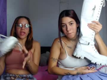 Hairy cam model Rosietaylor1, 25 yrs live now