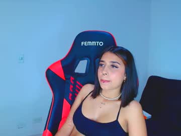rousse_violet - Live Performer