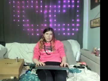roxihazeleyes - Live Performer