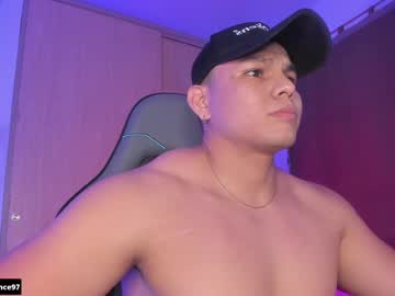 Muscle cam star Roy__constance, 25 yrs
