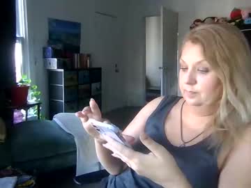 Rubygissing • mature38y • Small Town in the Midwest, United States • public