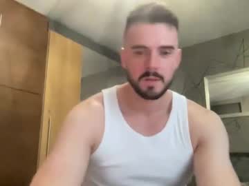 Muscle cam star Ryan00011, 27 yrs