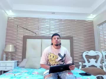 Catch me live as Ryancallister, age 24 yrs in premium male cam shows