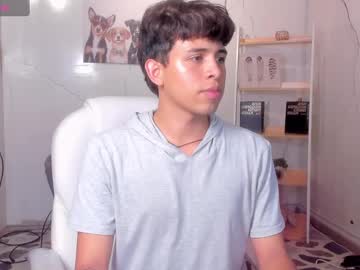 Live gay cam model Ryderstone_20 yrs streaming now in HD