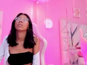 Sara_naomi, GOAL: Fingers in my mouth [23 tokens remaining] Sexy Latina skinny eager to play #skinny #Ebony #latina #18 #Skinny, webcam photo