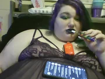 Sassofanarchy420 • bbw • Oregon, United States • public