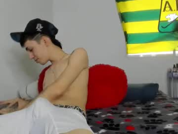 Scar_and_master, 19 years old, CUM SHOW ? #18 #skinny #cum #latina #bigcock [1162 tokens remaining], webcam photo