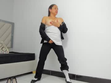 Recommended: scarlett_bennett1