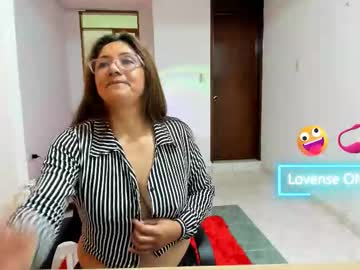 Scarlett_mystic, play with my tits come have fun with me this morning a little more in pvt #mature #new #natural #office #bigboobs # [311 tokens remaining], webcam photo