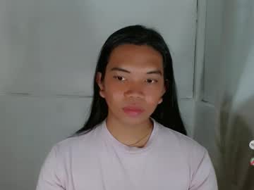 Skinny Asian cam girl Selena_fuckdoll live in HD