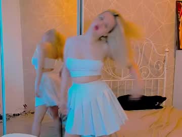 Skinny Asian cam girl Selena_heart_ | 21 yrs live in HD