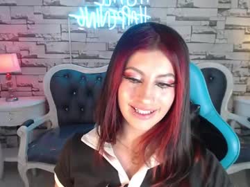 Feet Cams Live model Serenity_a, age 18 streaming Foot Fetish VR
