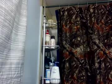 Catch me live as Seveninch4, age 44 yrs in premium male cam shows