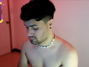 Hairy cam model Sexy4toboy, 23 yrs live now
