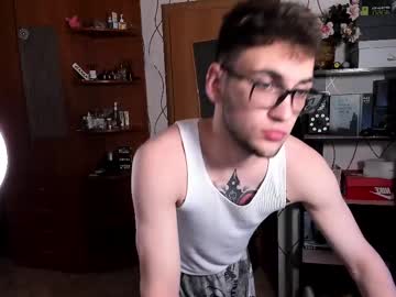 Live gay cam model Sexykolya21 yrs streaming now in HD