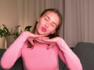 Shanelfun, 18 years old, G:  thumb caresses my lips  | I'm #new here | Welcome every | #18 #shy #cute #teen [0 tokens remaining], webcam photo