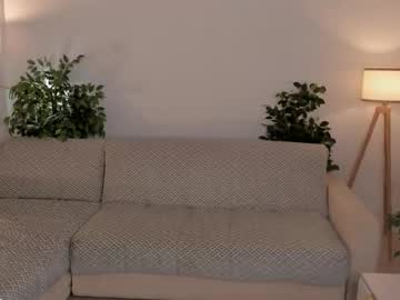 Sharikasteuck, 18 years old, Goal: Kiss each other neck! #18 #new #skinny #shy #teen [0 tokens remaining], webcam photo