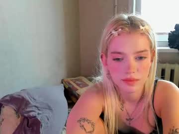 Shawty_blonde, 21 years old, Welcome ;) - Repeating Goal: full naked - #18 #bigass #blonde #cute #new, webcam photo