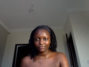 Squirting cam girl Shayne_akinyi age 26 yrs live now