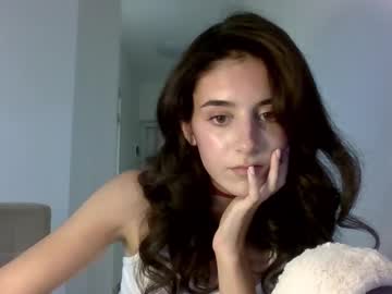 Silverbloom, 19 years old, Goal: For a good mood ?? #new #pvt #natural #shy #18 - Next Goal: For a good mood ??, webcam photo