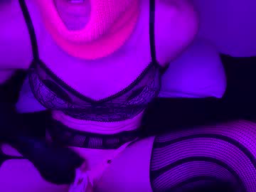 Sissyslutalyssa12345 • lovense • Your Dreams • public