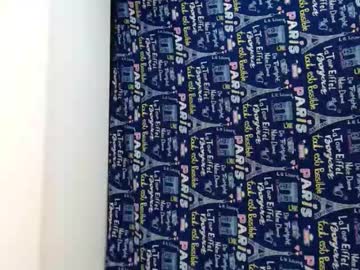 Skinny_hot_strawberry • dirty • Antioquia, Colombia • away