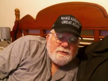 Catch me live as Slydevil_sc, age 60 yrs in premium male cam shows
