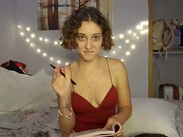 Smile8dance, 27 years old, FIRST TIME BACK IN AWHILE, SAY HI AND CHAT WITH ME. #blonde #newmodel #hairy #pvtsopen, webcam photo