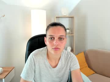 Live cam boy Sonya__bladee, 21 yrs – Hot Male Cams