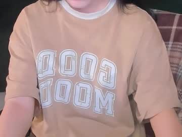 Sophie_nomenal_, GOAL: Play tongue [25 tokens remaining] Welcome to my room! #teen #bigass #18 #skinny #smalltits, webcam photo