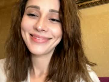 Sophiedescoteaux, 20 years old, Goal: ??lick lips???;3^ I'm #skinny here! Little bit nervous and #shy <3 #young #natural #petite [14 tokens remaining], webcam photo