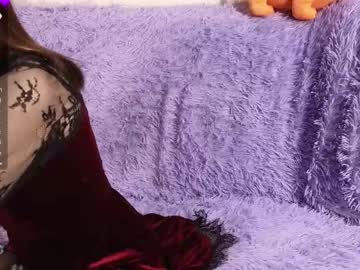 Skinny Asian cam girl Soy_milk | 20 yrs live in HD