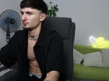 Muscle cam star Spicyflame, 23 yrs