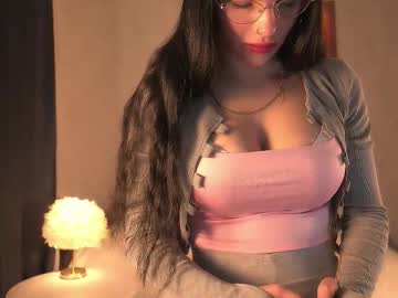 Sportyxxx_couple, GOAL: sweater off [50 tokens remaining] Welcome to my room! #feet  #lovense #new #bigboobs #new #feet  #lovense #new, webcam photo