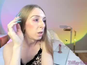starduvall - Live EU Performer