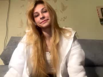 Stefaniaforst, 18 years old, Show my legs  #shy #teen #cute #new #18 [0 tokens remaining], webcam photo