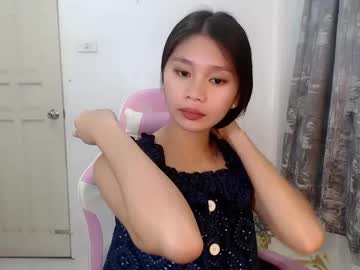 Skinny Asian cam girl Sugarcandiesx | 22 yrs live in HD